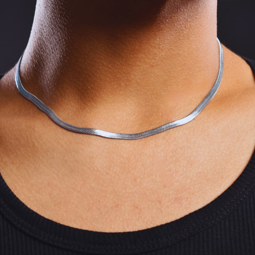 Flat Serpentine Chain