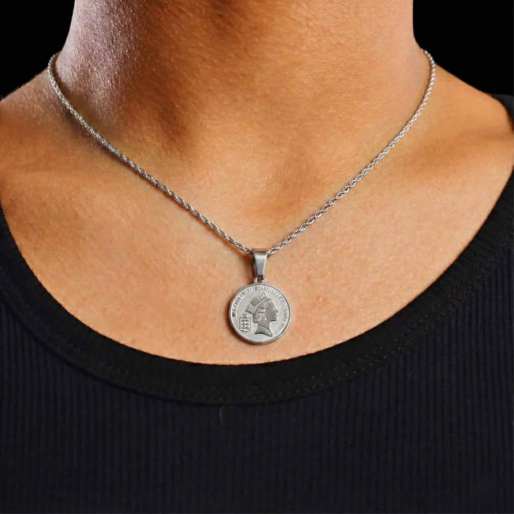 Elizabeth II Necklace