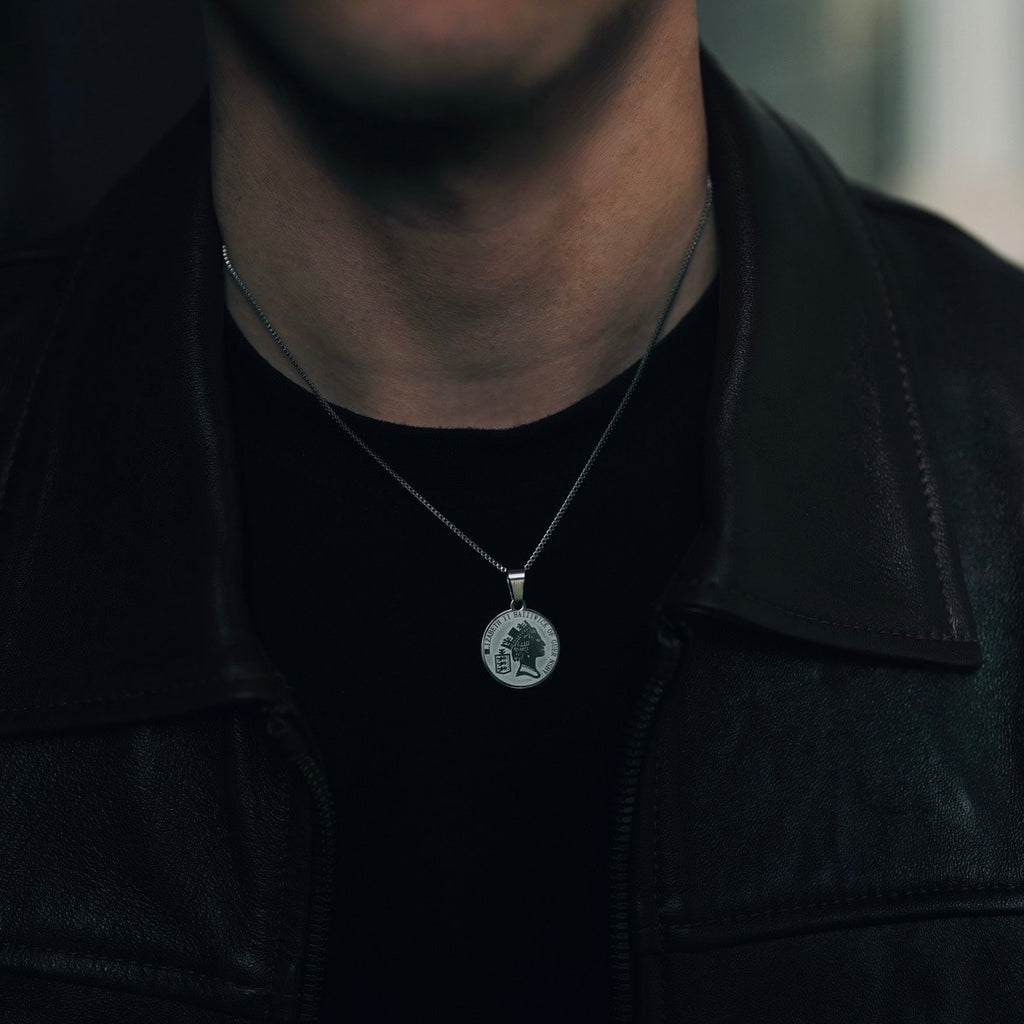 Elizabeth II Necklace