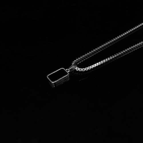 Onyx Elite Necklace review photo — waterproof necklace for men Egypt | Steelixe