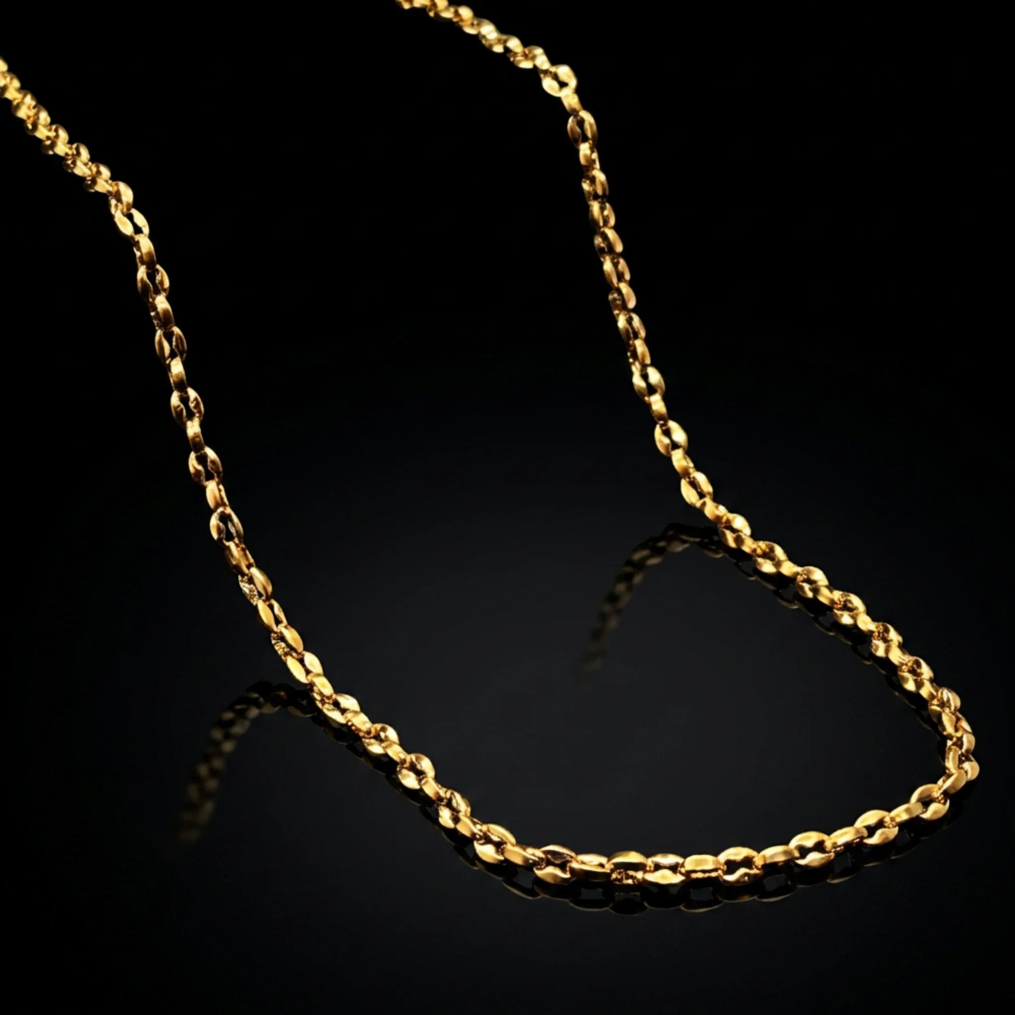 Gold Tone Chain Necklace for Men - detail